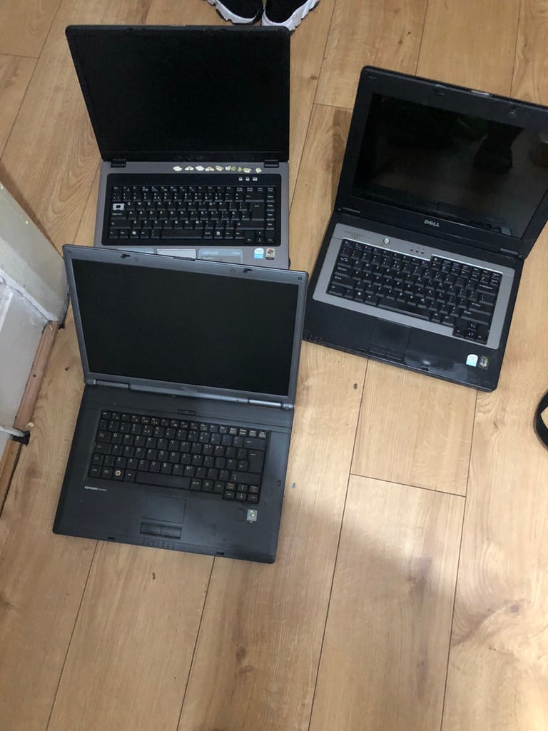 3 computadoras portátiles, todas funcionando; aunque es posible que necesite una reinstalación de Windows