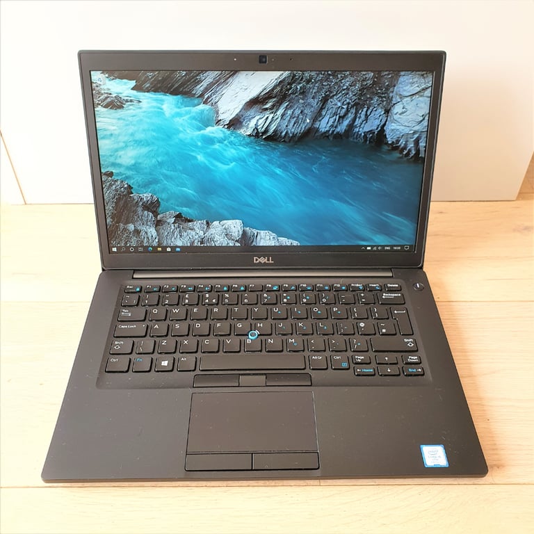 Dell Latitude E 7490 Intel i5 8250 8GB DDR4 256GB SSD Computadora portátil empresarial UltraBook / Notebook